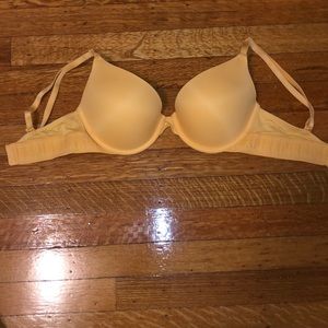 victoria’s Secret bra